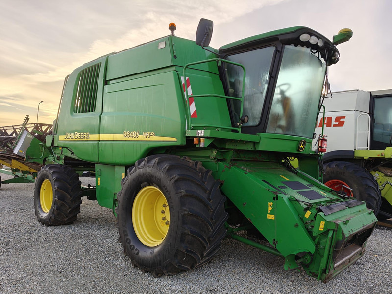 John Deere JOHN DEERE 9640I WTS - 목초수확기 : 사진 1 John Deere JOHN DEERE 9640I WTS - 목초수확기 : 사진 1