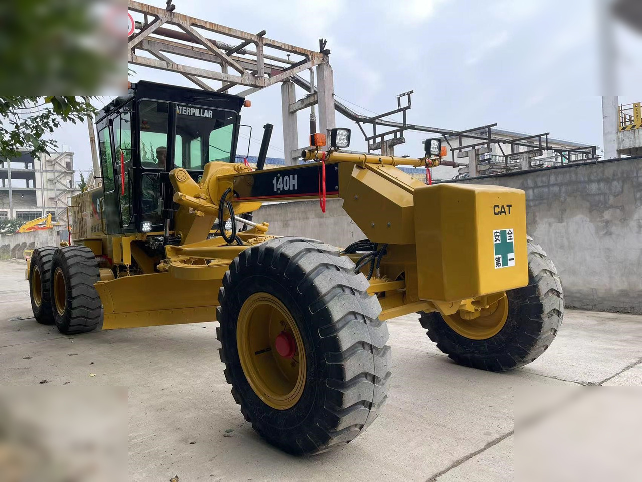 CATERPILLAR 140H - 그레이더 : 사진 3 CATERPILLAR 140H - 그레이더 : 사진 3
