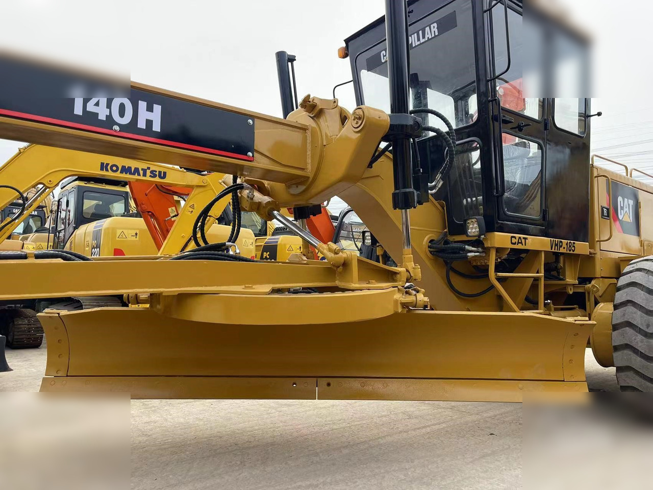 CATERPILLAR 140H - 그레이더 : 사진 3 CATERPILLAR 140H - 그레이더 : 사진 3