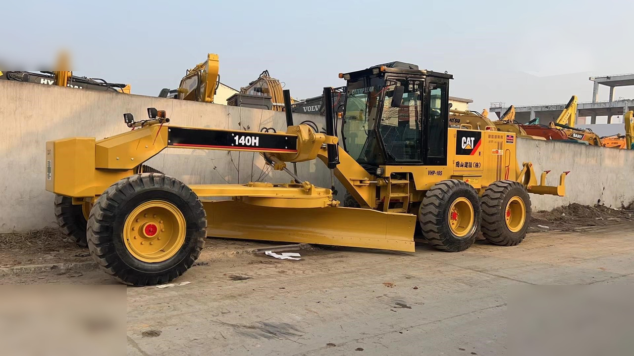 CATERPILLAR 140H - 그레이더 : 사진 4 CATERPILLAR 140H - 그레이더 : 사진 4