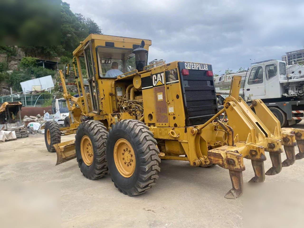 CATERPILLAR 140H - 그레이더 : 사진 1 CATERPILLAR 140H - 그레이더 : 사진 1