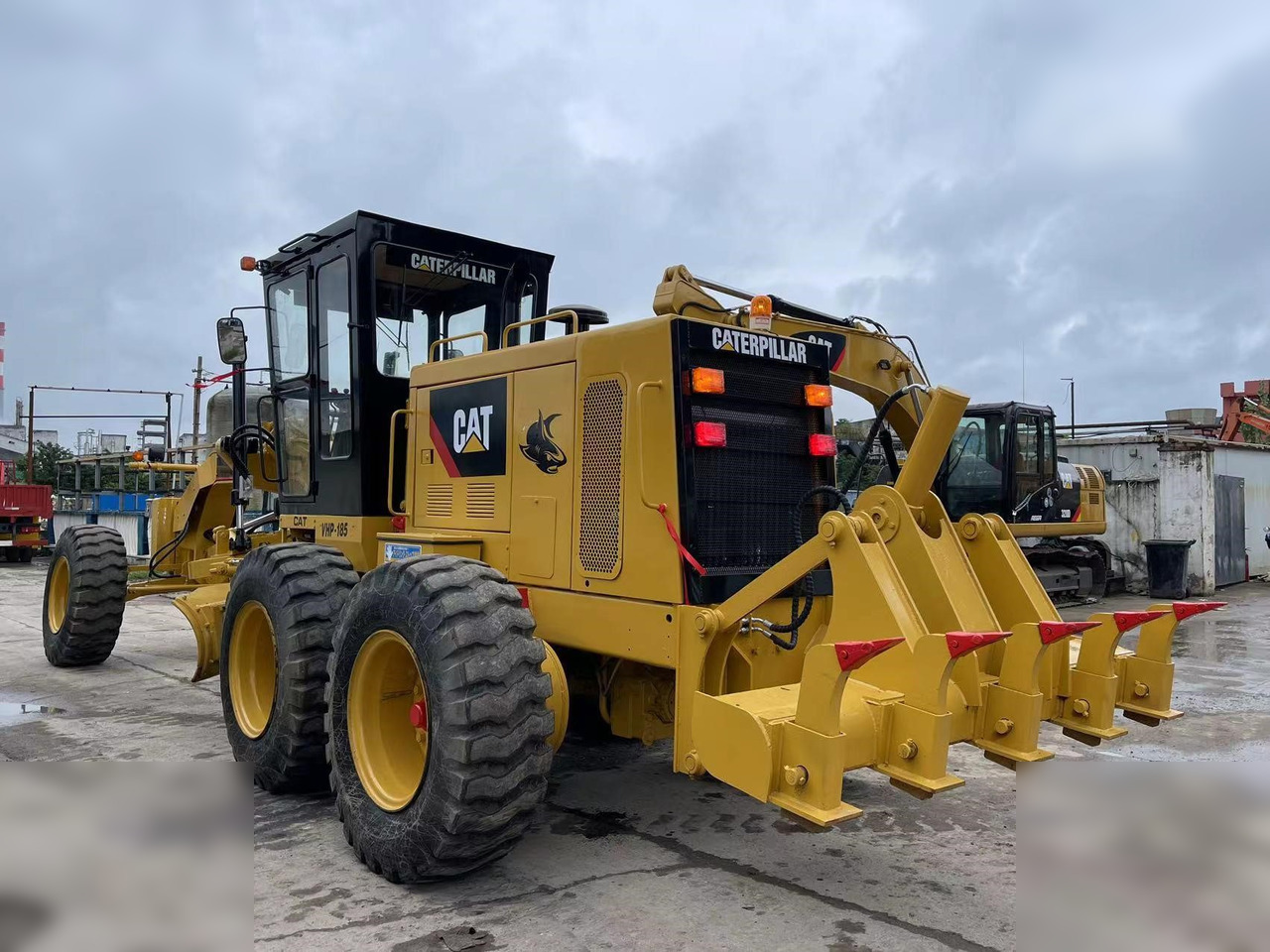 CATERPILLAR 140H - 그레이더 : 사진 2 CATERPILLAR 140H - 그레이더 : 사진 2