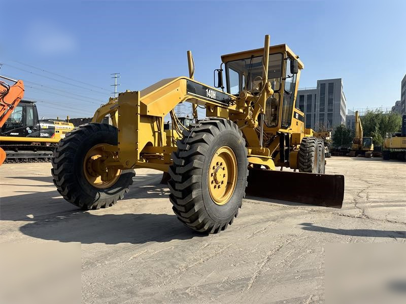 CATERPILLAR 140H - 그레이더 : 사진 5 CATERPILLAR 140H - 그레이더 : 사진 5