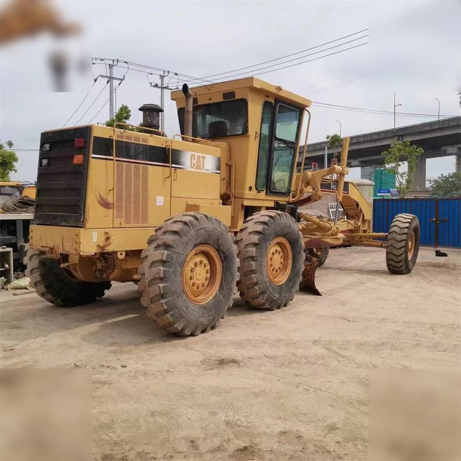 CATERPILLAR 14H - 그레이더 : 사진 3 CATERPILLAR 14H - 그레이더 : 사진 3