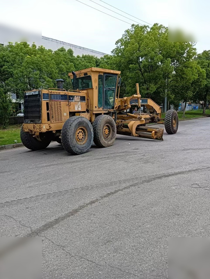 CATERPILLAR 14H - 그레이더 : 사진 2 CATERPILLAR 14H - 그레이더 : 사진 2
