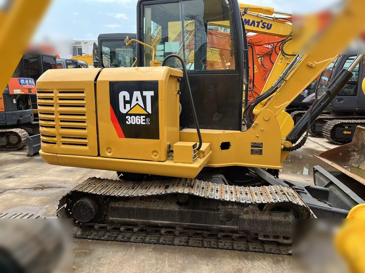 CATERPILLAR 306E2 - 크롤러 굴삭기 : 사진 1 CATERPILLAR 306E2 - 크롤러 굴삭기 : 사진 1