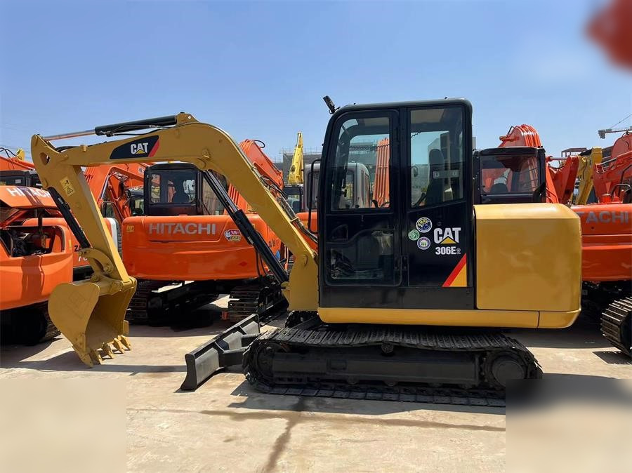 CATERPILLAR 306E - 크롤러 굴삭기 : 사진 1 CATERPILLAR 306E - 크롤러 굴삭기 : 사진 1