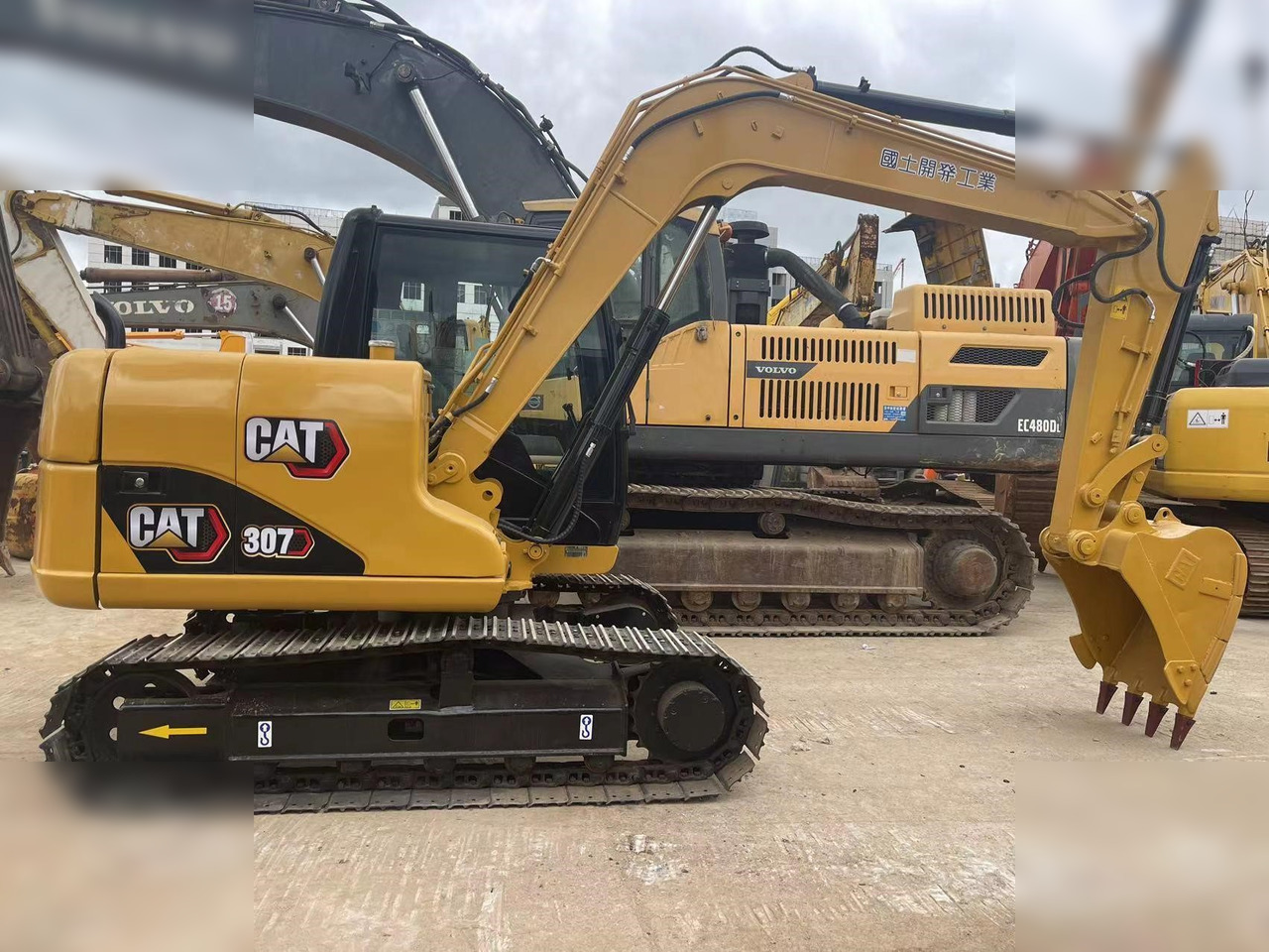 CATERPILLAR 307D - 크롤러 굴삭기 : 사진 1 CATERPILLAR 307D - 크롤러 굴삭기 : 사진 1