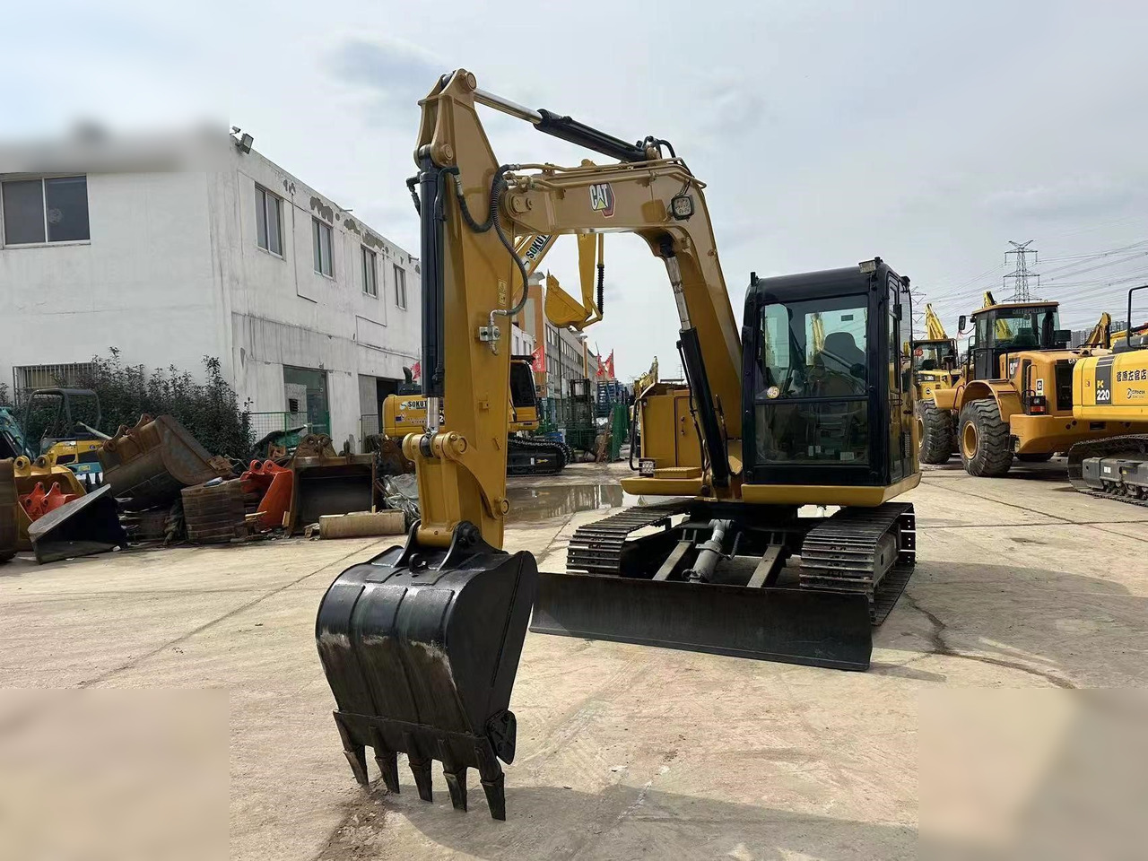 CATERPILLAR 307E2 - 크롤러 굴삭기 : 사진 3 CATERPILLAR 307E2 - 크롤러 굴삭기 : 사진 3