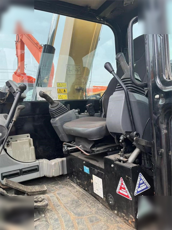 CATERPILLAR 307E2 - 크롤러 굴삭기 : 사진 4 CATERPILLAR 307E2 - 크롤러 굴삭기 : 사진 4