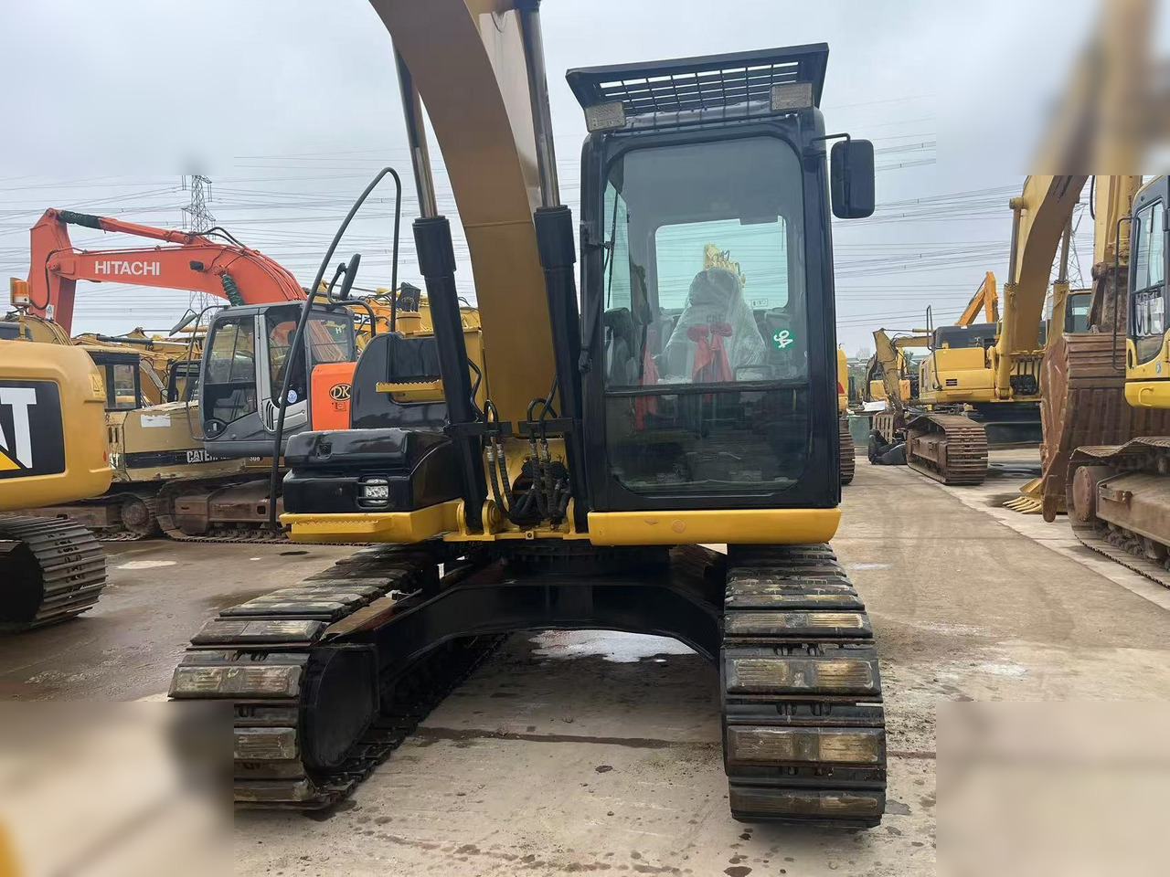 CATERPILLAR 312D2 GC - 크롤러 굴삭기 : 사진 3 CATERPILLAR 312D2 GC - 크롤러 굴삭기 : 사진 3