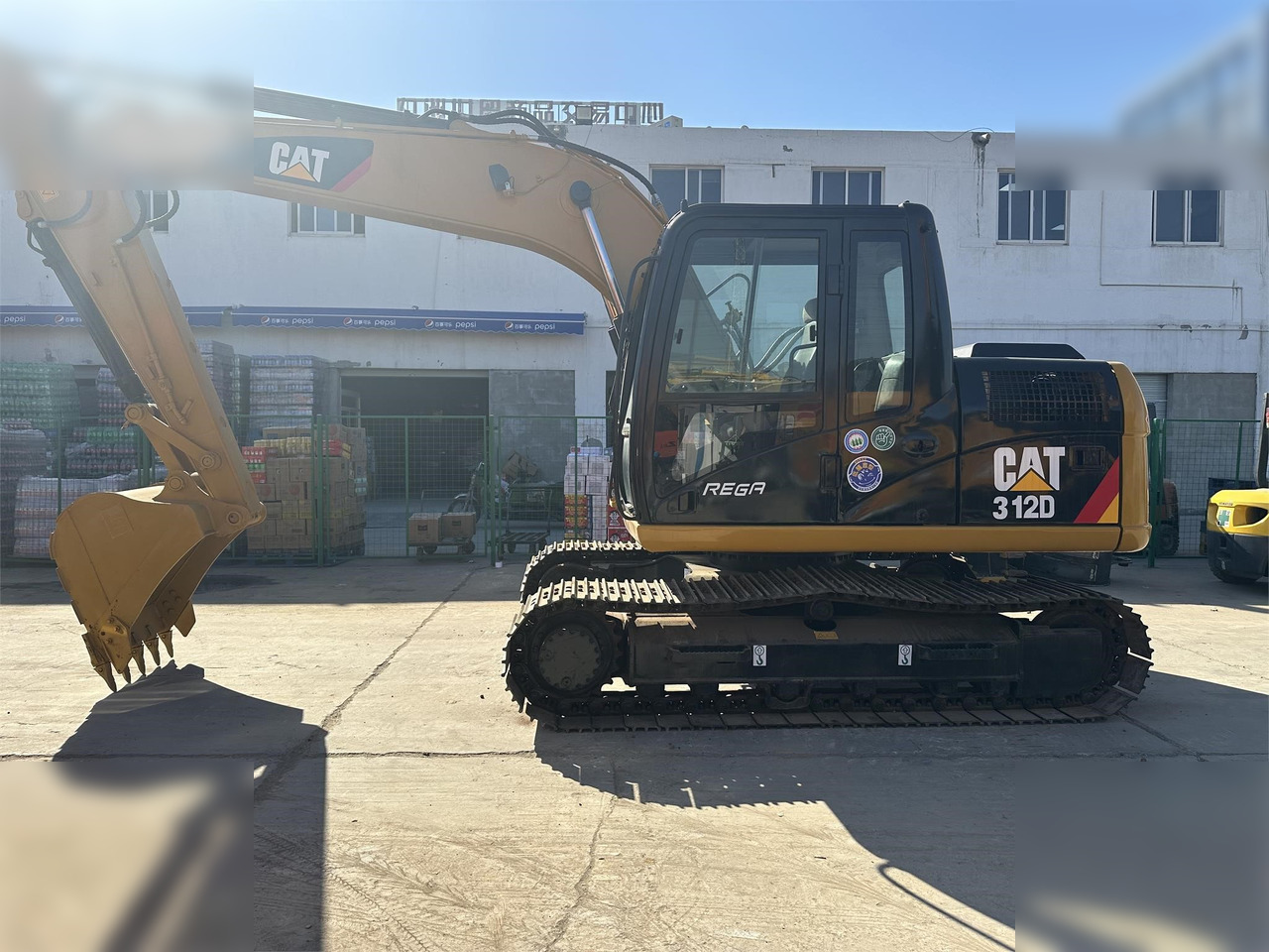 CATERPILLAR 312D - 크롤러 굴삭기 : 사진 1 CATERPILLAR 312D - 크롤러 굴삭기 : 사진 1
