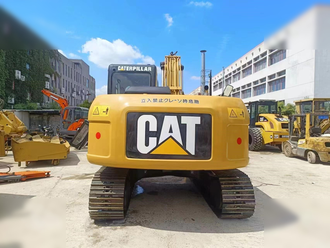 CATERPILLAR 312D - 크롤러 굴삭기 : 사진 4 CATERPILLAR 312D - 크롤러 굴삭기 : 사진 4
