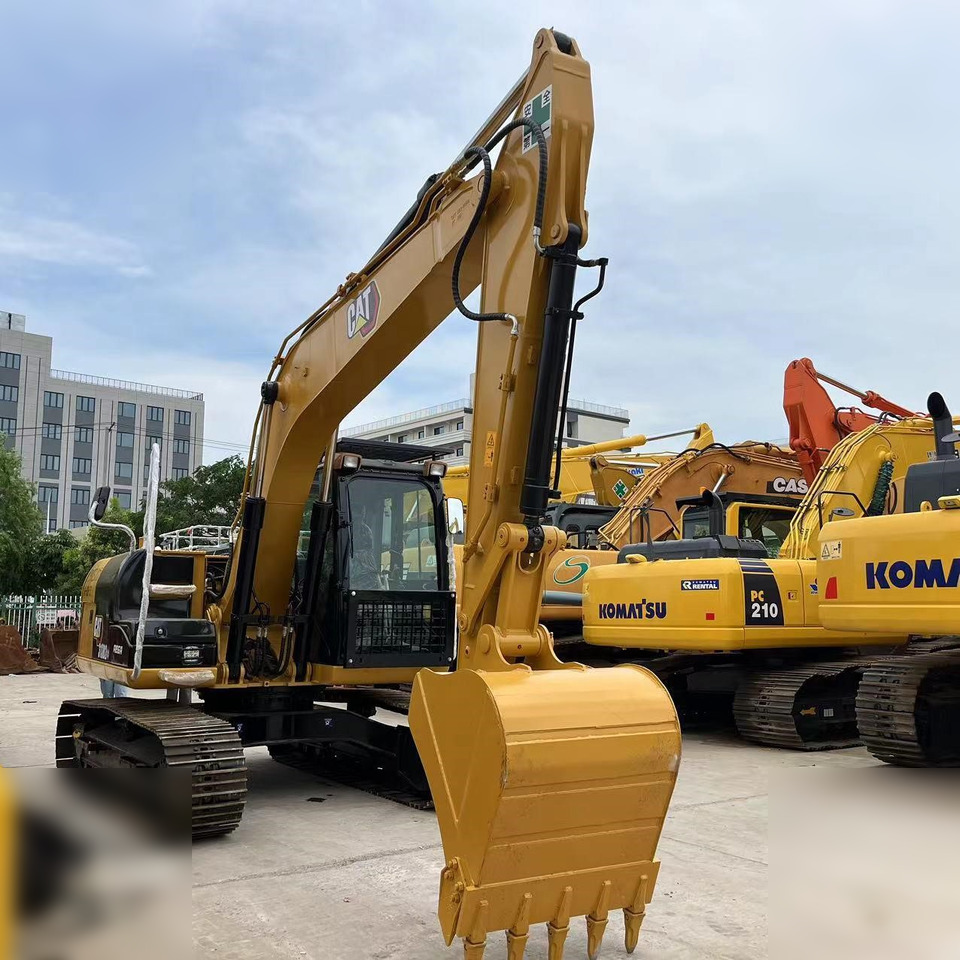 CATERPILLAR 313D2 GC - 크롤러 굴삭기 : 사진 3 CATERPILLAR 313D2 GC - 크롤러 굴삭기 : 사진 3