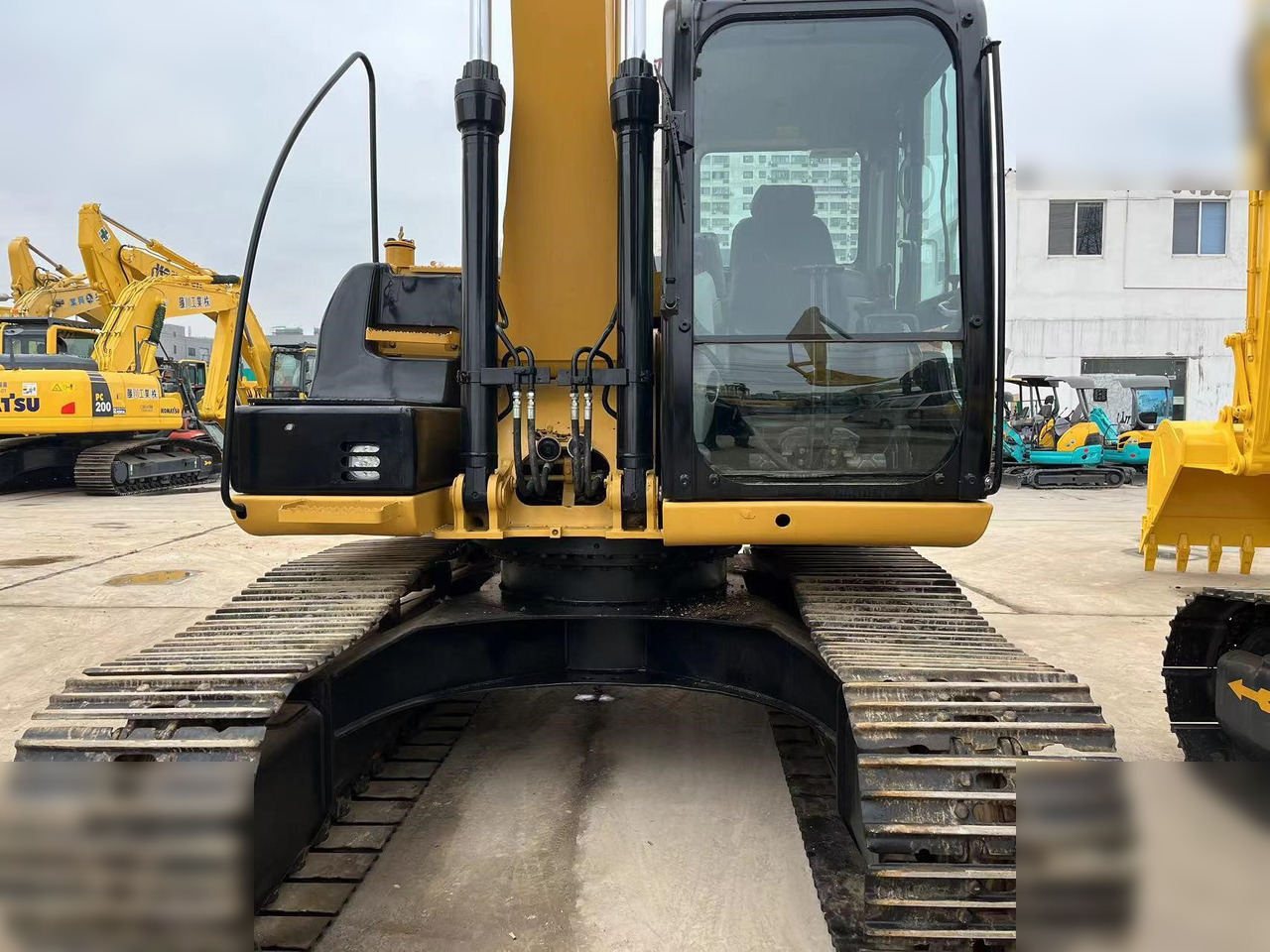 CATERPILLAR 315D - 크롤러 굴삭기 : 사진 3 CATERPILLAR 315D - 크롤러 굴삭기 : 사진 3