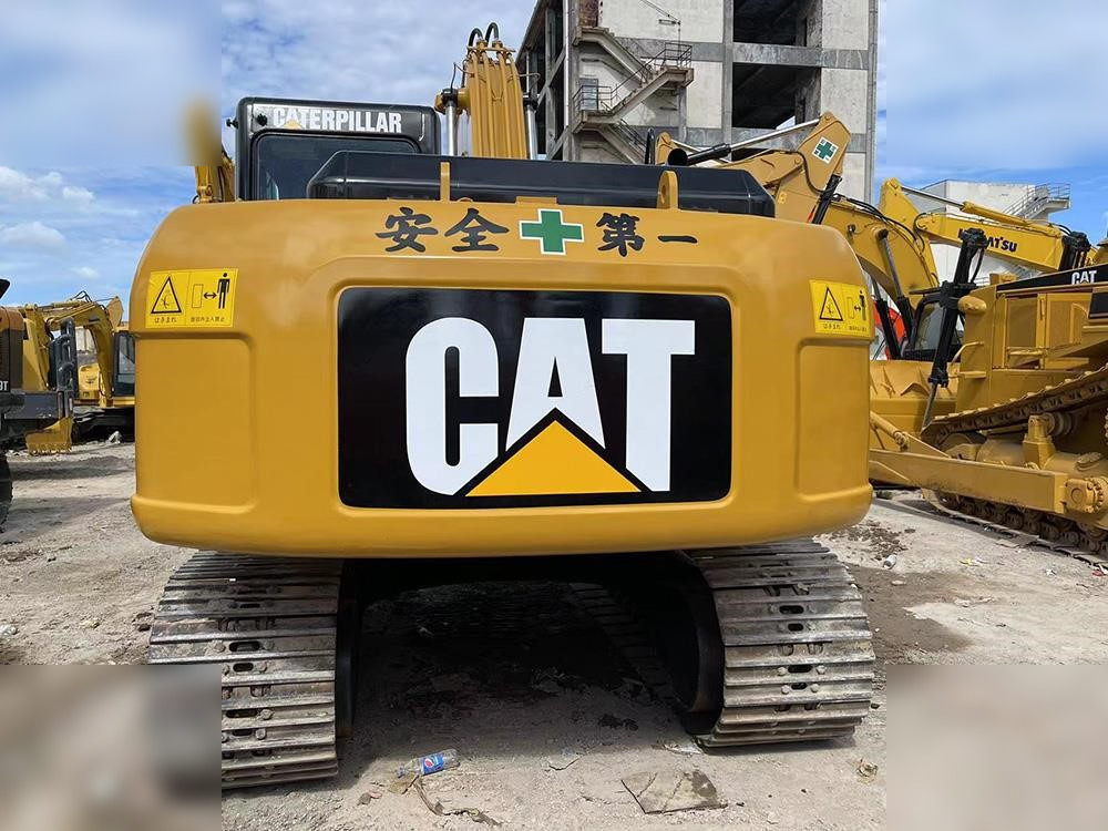 CATERPILLAR 315D - 크롤러 굴삭기 : 사진 2 CATERPILLAR 315D - 크롤러 굴삭기 : 사진 2