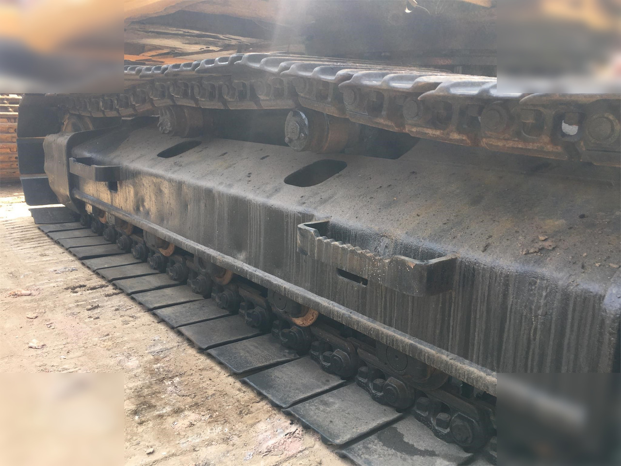 CATERPILLAR 320BL - 크롤러 굴삭기 : 사진 4 CATERPILLAR 320BL - 크롤러 굴삭기 : 사진 4
