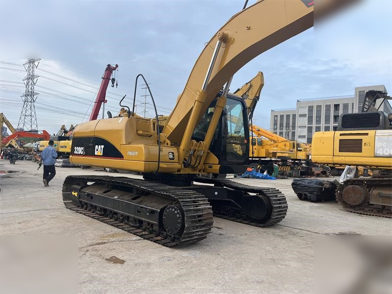 CATERPILLAR 320CL - 크롤러 굴삭기 : 사진 3 CATERPILLAR 320CL - 크롤러 굴삭기 : 사진 3