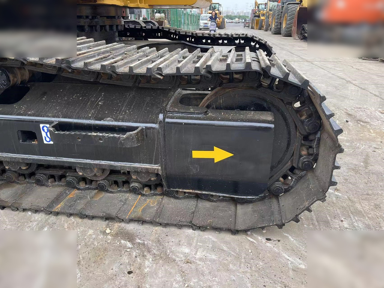 CATERPILLAR 320D2 - 크롤러 굴삭기 : 사진 4 CATERPILLAR 320D2 - 크롤러 굴삭기 : 사진 4