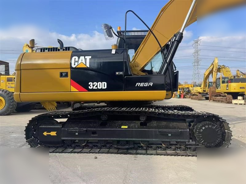 크롤러 굴삭기 CATERPILLAR 320D : 사진 6 크롤러 굴삭기 CATERPILLAR 320D : 사진 6