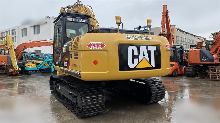 CATERPILLAR 320D - 크롤러 굴삭기 : 사진 3 CATERPILLAR 320D - 크롤러 굴삭기 : 사진 3