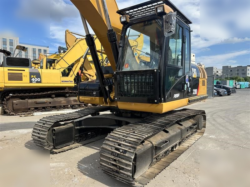 크롤러 굴삭기 CATERPILLAR 320D : 사진 7