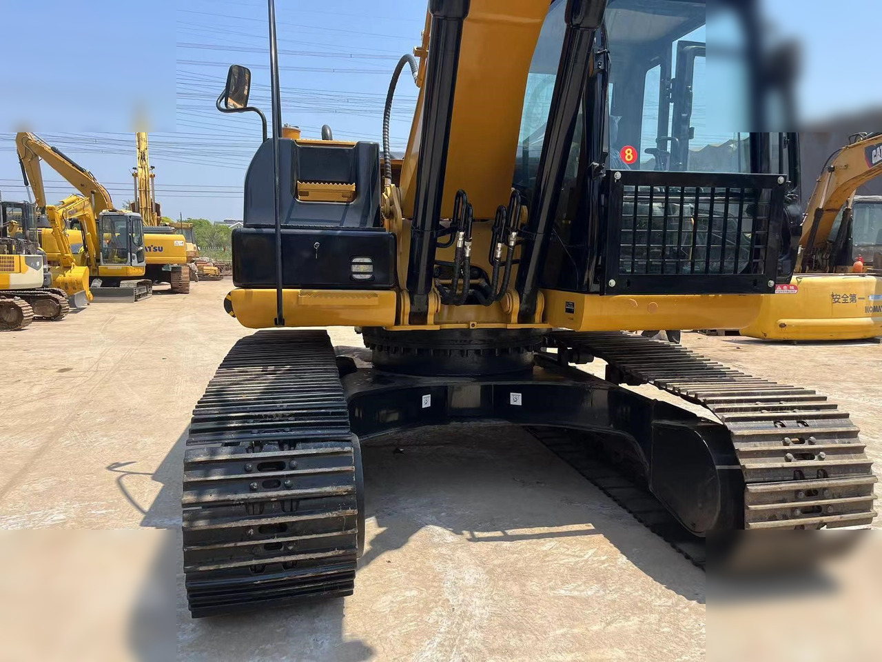 CATERPILLAR 320D - 크롤러 굴삭기 : 사진 4 CATERPILLAR 320D - 크롤러 굴삭기 : 사진 4
