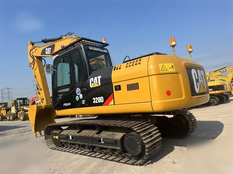 CATERPILLAR 320D - 크롤러 굴삭기 : 사진 3 CATERPILLAR 320D - 크롤러 굴삭기 : 사진 3