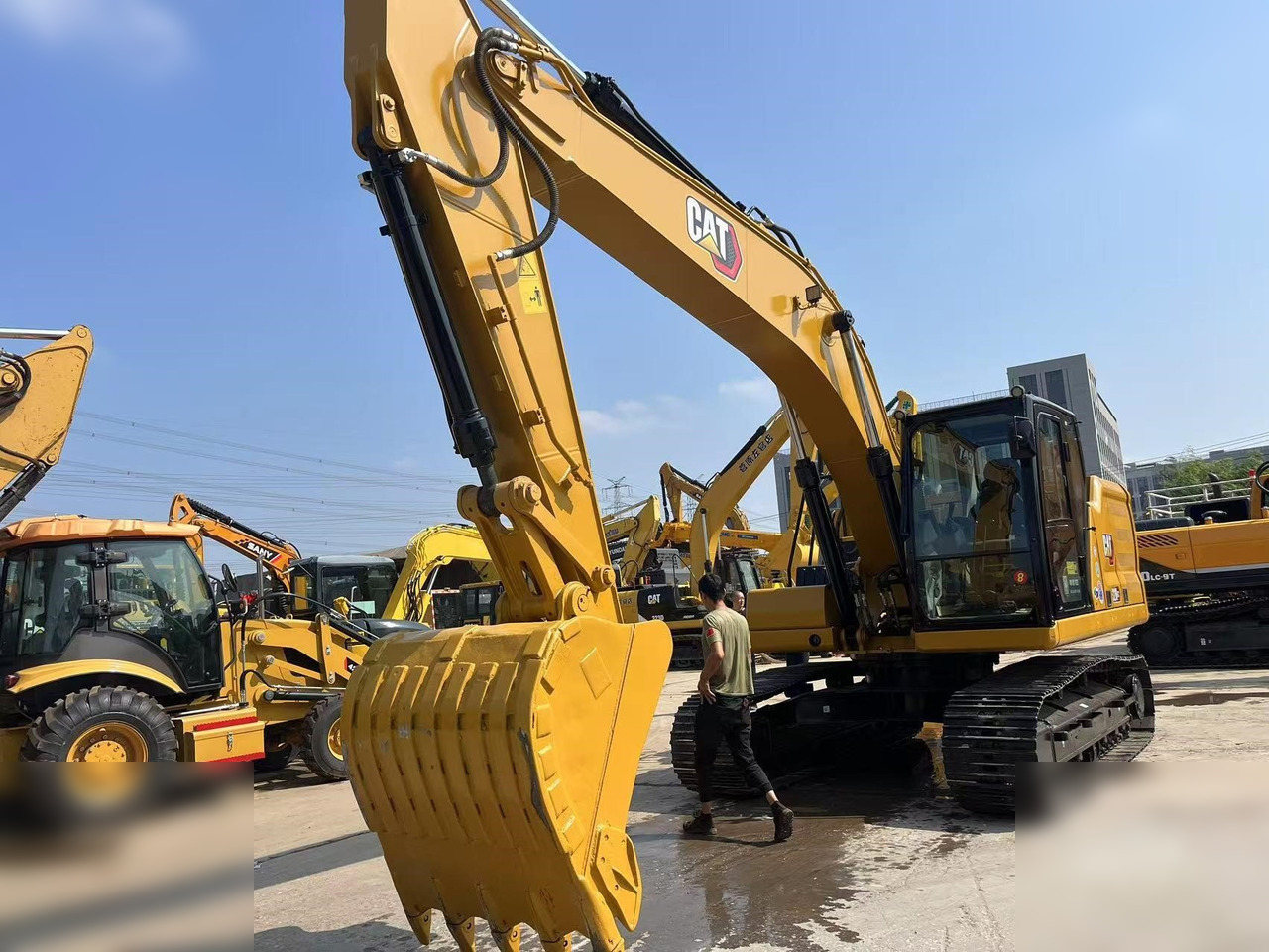 CATERPILLAR 320GC - 크롤러 굴삭기 : 사진 4 CATERPILLAR 320GC - 크롤러 굴삭기 : 사진 4