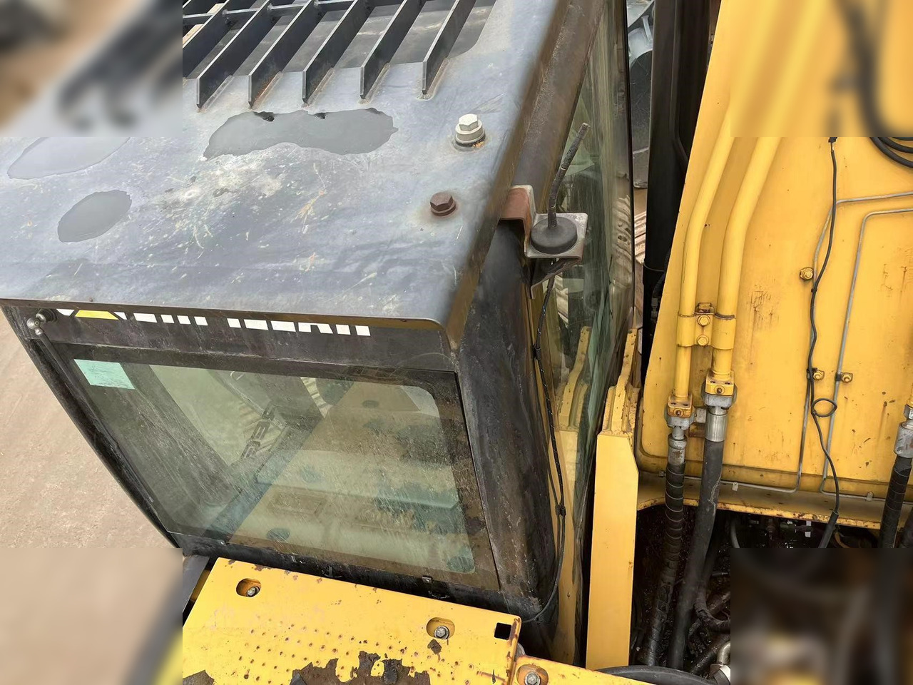 CATERPILLAR 329D - 크롤러 굴삭기 : 사진 4 CATERPILLAR 329D - 크롤러 굴삭기 : 사진 4