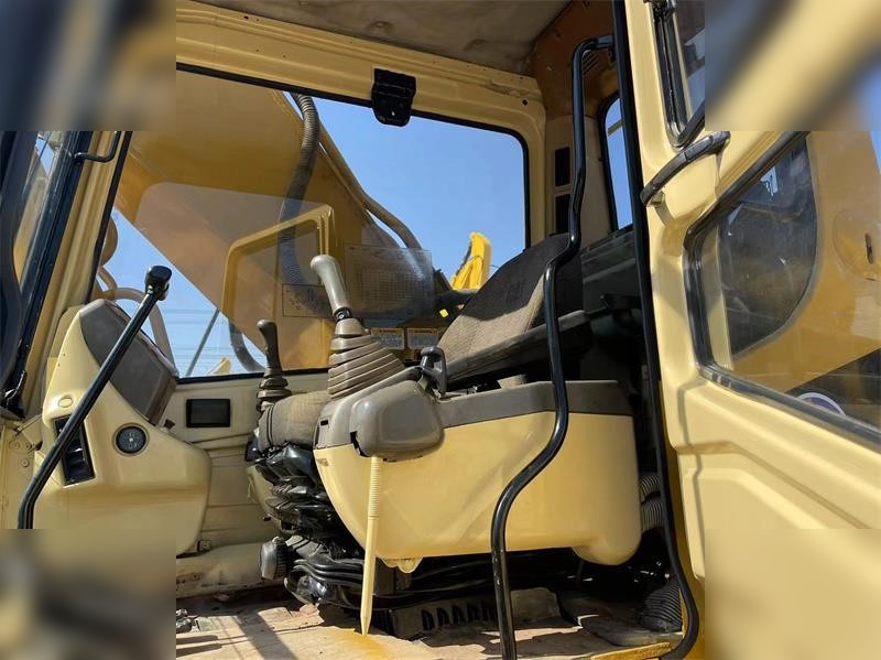 CATERPILLAR 330BL - 크롤러 굴삭기 : 사진 5 CATERPILLAR 330BL - 크롤러 굴삭기 : 사진 5