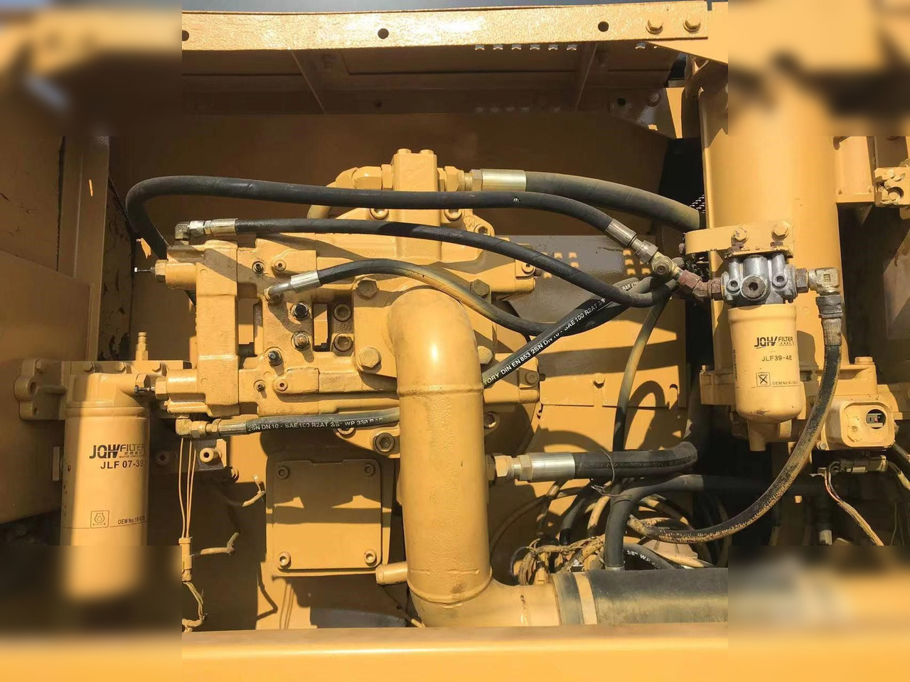 CATERPILLAR 330BL - 크롤러 굴삭기 : 사진 5 CATERPILLAR 330BL - 크롤러 굴삭기 : 사진 5