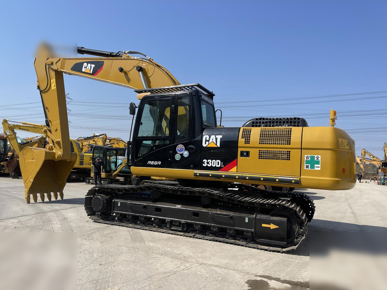 CATERPILLAR 330DL - 크롤러 굴삭기 : 사진 1 CATERPILLAR 330DL - 크롤러 굴삭기 : 사진 1