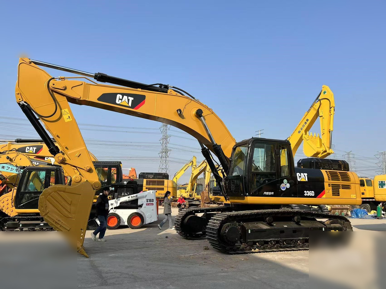 CATERPILLAR 336D - 크롤러 굴삭기 : 사진 2 CATERPILLAR 336D - 크롤러 굴삭기 : 사진 2