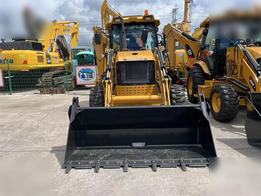 CATERPILLAR 430F - 백호 로더 : 사진 3 CATERPILLAR 430F - 백호 로더 : 사진 3