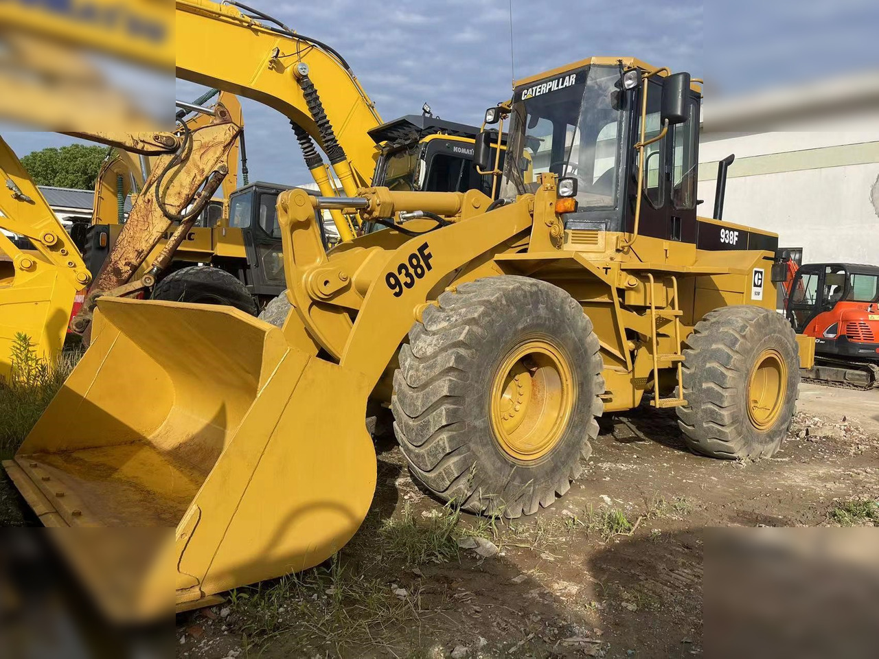 CATERPILLAR 938F - 휠 로더 : 사진 1 CATERPILLAR 938F - 휠 로더 : 사진 1