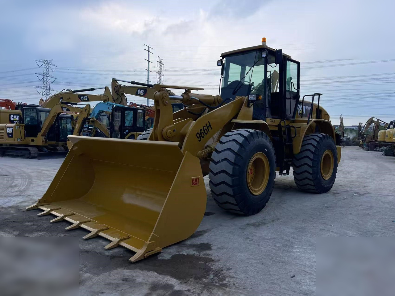 CATERPILLAR 966H - 휠 로더 : 사진 3 CATERPILLAR 966H - 휠 로더 : 사진 3