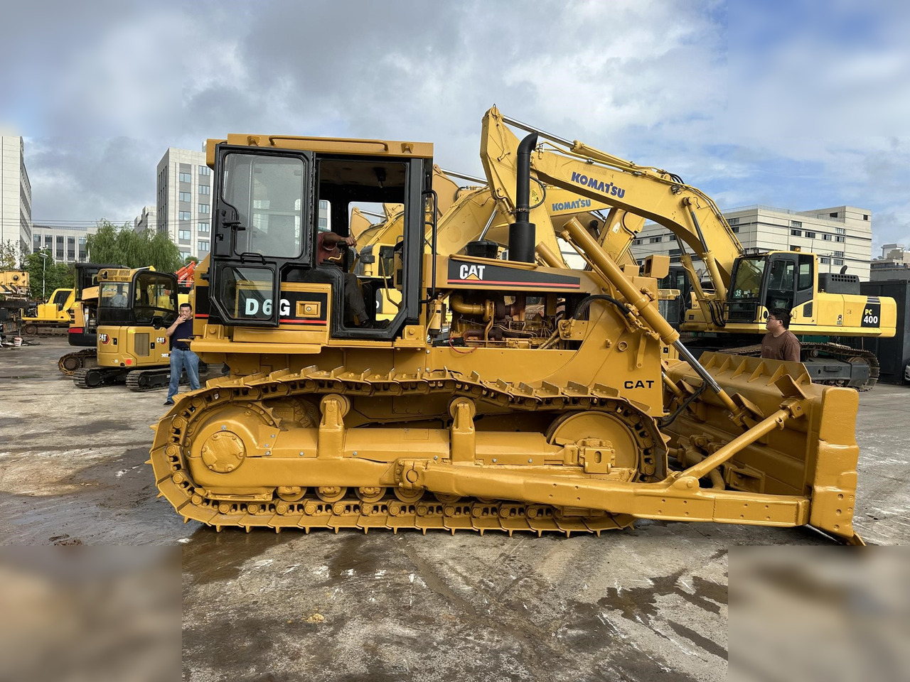 CATERPILLAR D6G - 불도저 : 사진 1 CATERPILLAR D6G - 불도저 : 사진 1