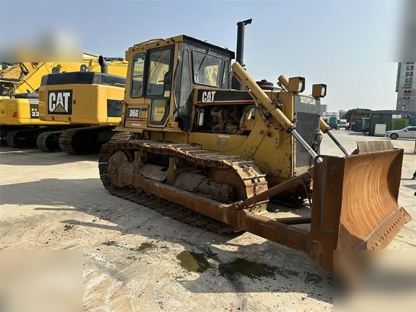 CATERPILLAR D6G - 불도저 : 사진 2 CATERPILLAR D6G - 불도저 : 사진 2