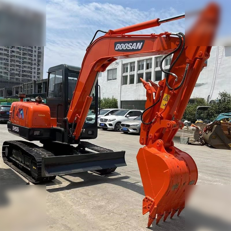 DOOSAN DH55-V - 미니 굴삭기 : 사진 3 DOOSAN DH55-V - 미니 굴삭기 : 사진 3