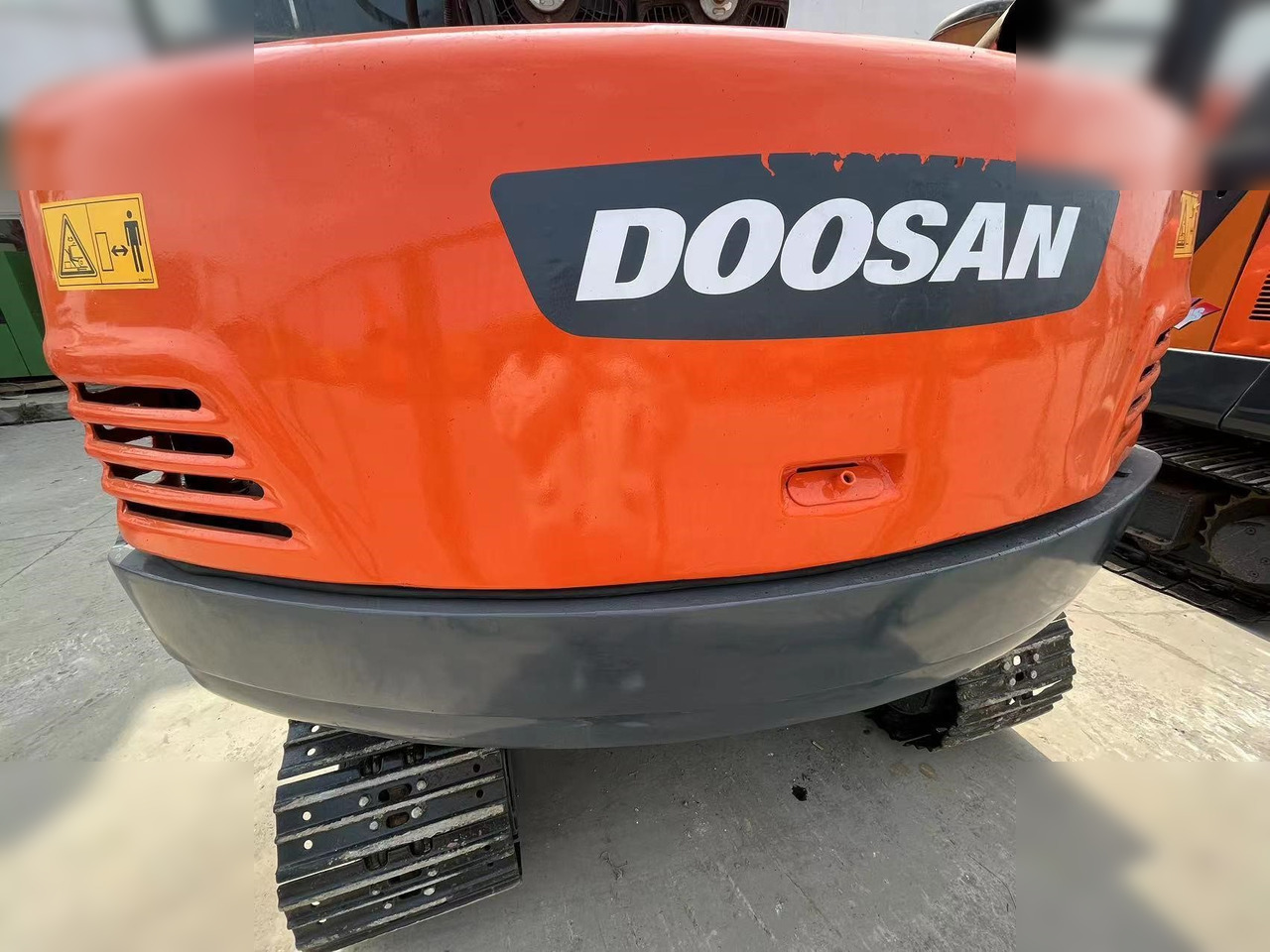 DOOSAN DH55 - 미니 굴삭기 : 사진 5 DOOSAN DH55 - 미니 굴삭기 : 사진 5