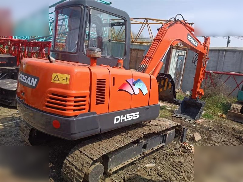 DOOSAN DH55 - 미니 굴삭기 : 사진 2 DOOSAN DH55 - 미니 굴삭기 : 사진 2