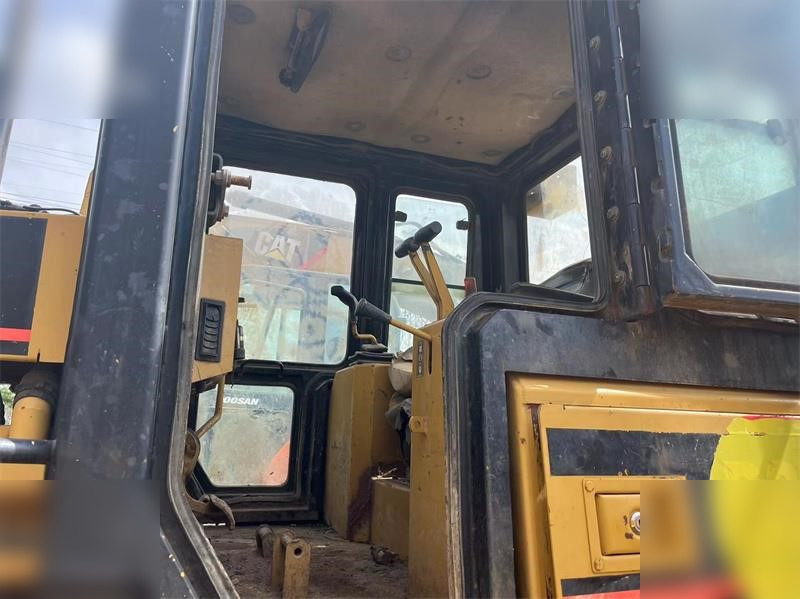 DOOSAN DX225 LCA - 크롤러 굴삭기 : 사진 5 DOOSAN DX225 LCA - 크롤러 굴삭기 : 사진 5