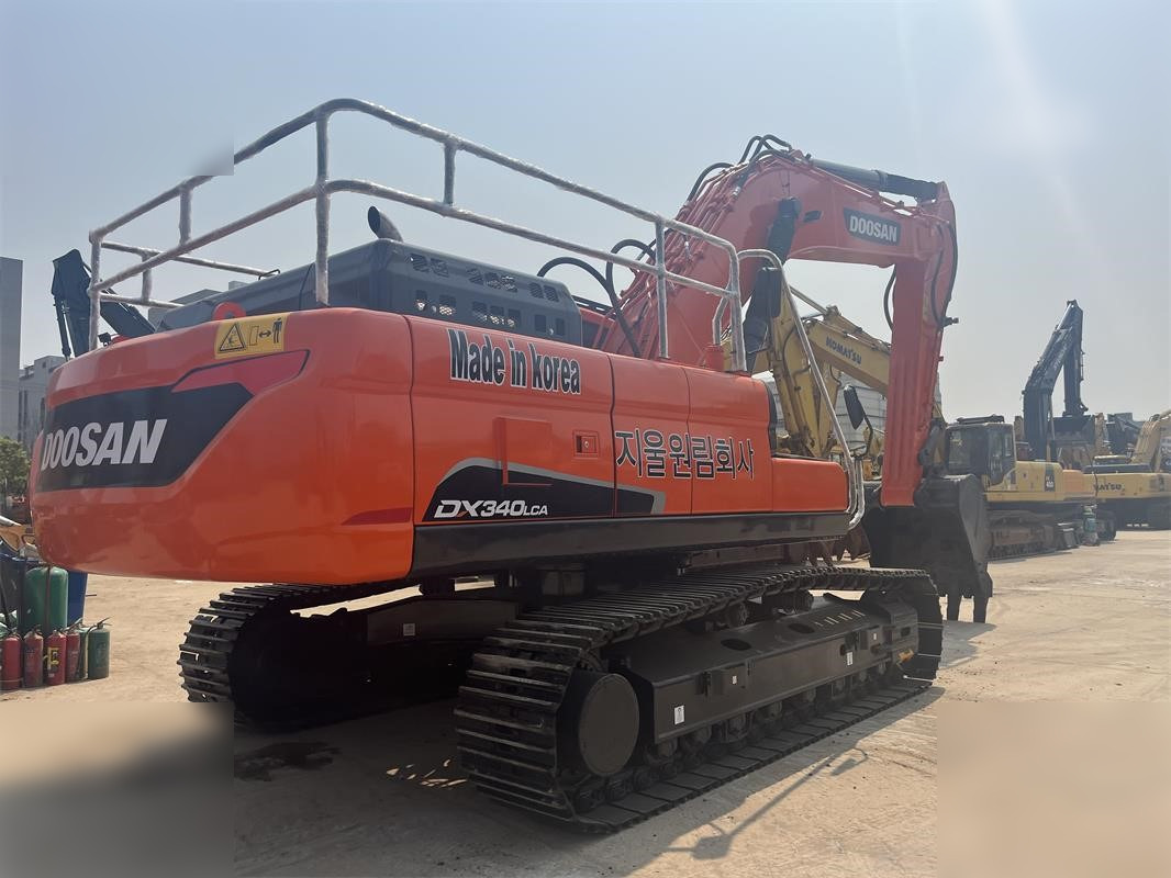 DOOSAN DX340 LCA - 크롤러 굴삭기 : 사진 2 DOOSAN DX340 LCA - 크롤러 굴삭기 : 사진 2
