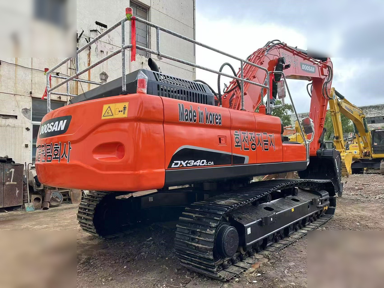 DOOSAN DX340 LC - 크롤러 굴삭기 : 사진 3 DOOSAN DX340 LC - 크롤러 굴삭기 : 사진 3