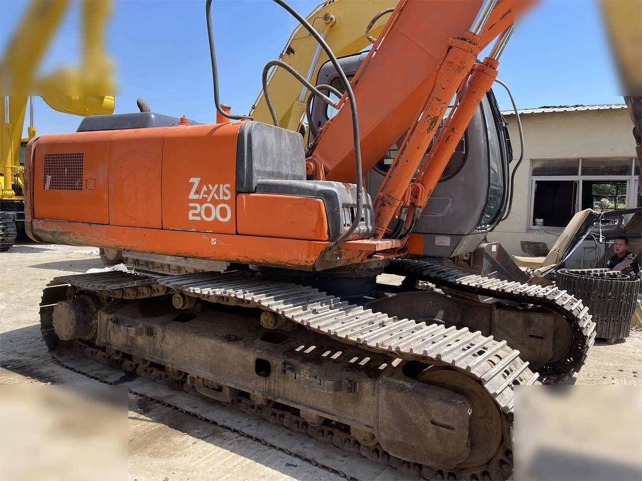 HITACHI ZX200 - 크롤러 굴삭기 : 사진 4 HITACHI ZX200 - 크롤러 굴삭기 : 사진 4