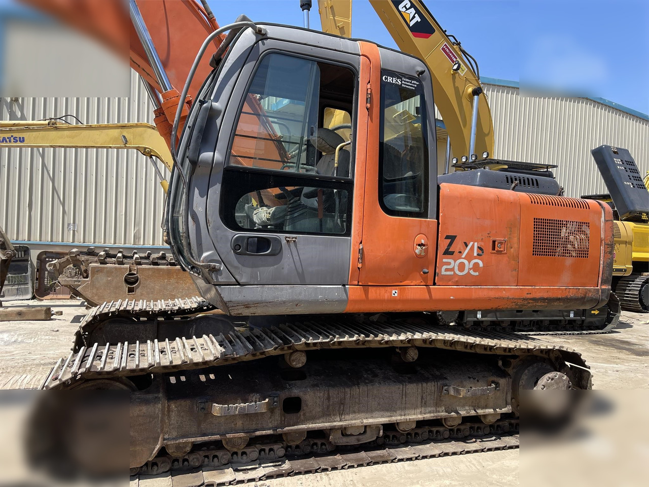 HITACHI ZX200 - 크롤러 굴삭기 : 사진 2 HITACHI ZX200 - 크롤러 굴삭기 : 사진 2