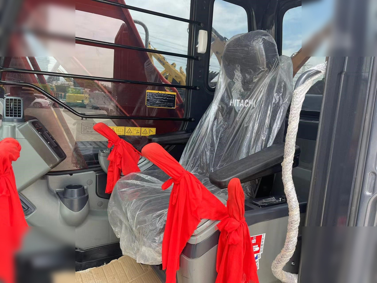 HITACHI ZX200 - 크롤러 굴삭기 : 사진 5 HITACHI ZX200 - 크롤러 굴삭기 : 사진 5