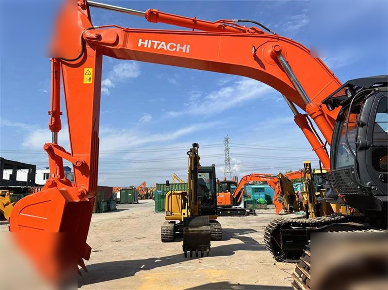 HITACHI ZX350H-3 - 크롤러 굴삭기 : 사진 5 HITACHI ZX350H-3 - 크롤러 굴삭기 : 사진 5