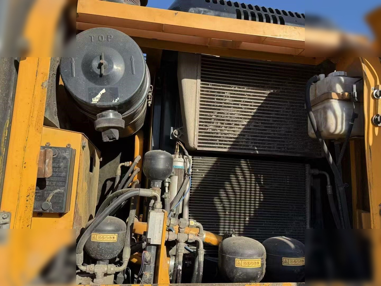 HYUNDAI ROBEX 150W-7A - 휠 굴삭기 : 사진 5 HYUNDAI ROBEX 150W-7A - 휠 굴삭기 : 사진 5